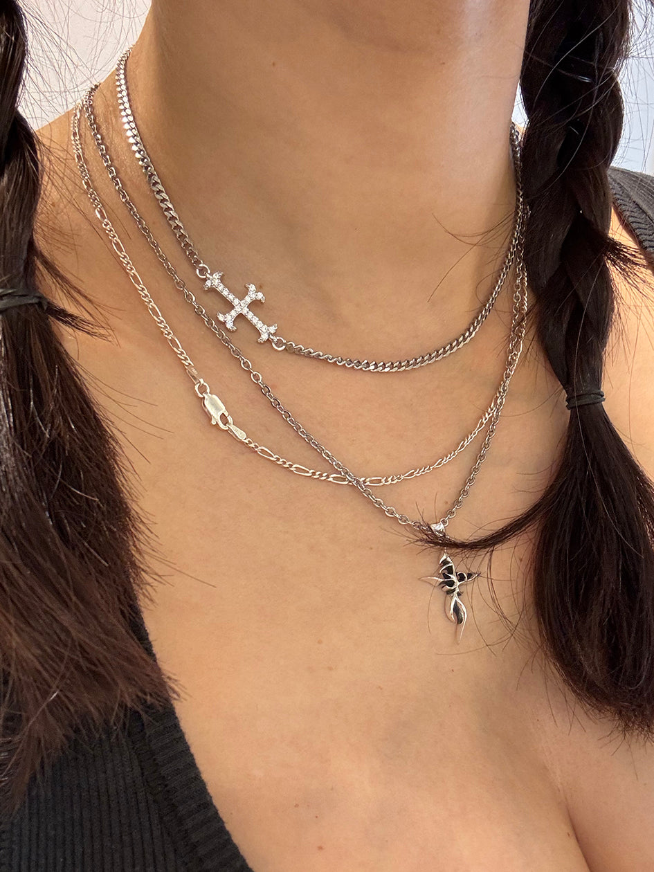 PRE-ORDER: THE SILVER ADAMAS CROSS CHAIN – Rimor Jewelry
