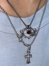 Load image into Gallery viewer, MINI SELMA HEART CHAIN RED