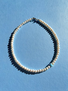 THE BABY BLUE HEART PEARL CHOKER