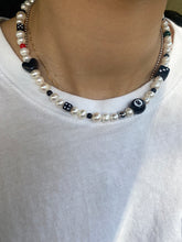 Load image into Gallery viewer, THE AESTAS 8 BALL CHOKER