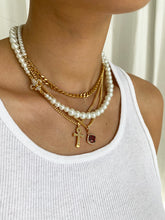 Load image into Gallery viewer, THE PEARLY FLEUR DE LIS CHOKER GOLD