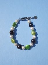 Load image into Gallery viewer, THE MULTI GREEN PEARL BRACELET