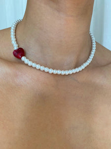 PEARLY HEART CHOKER