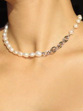 Load image into Gallery viewer, THE MIRUS CHOKER