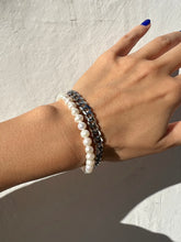 Load image into Gallery viewer, MEDIUM CHAIN X FRESHWATER PEARL BRACELET SET SILVER