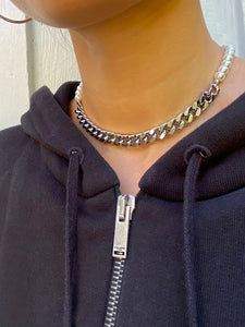 THE PEARLY CHAIN CHOKER SILVER