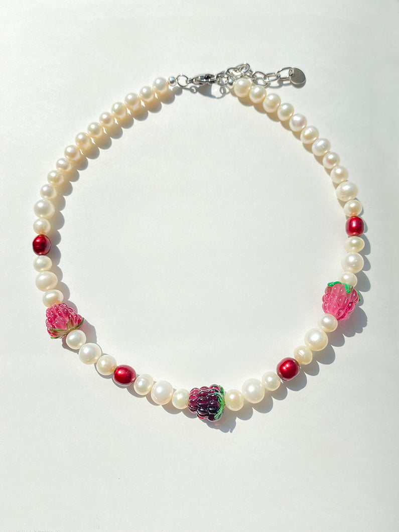 BERRY PINK PEARL CHOKER