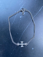 Load image into Gallery viewer, THE SILVER ADAMAS CROSS ANKLET