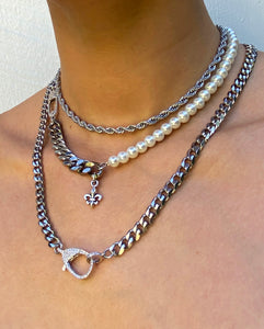 THE DIMIDIUM PEARLY CHAIN CHOKER SILVER