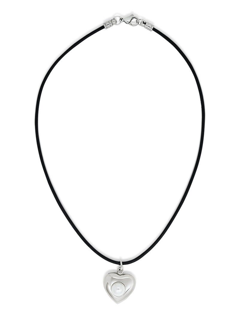 VENUS HEART LEATHER CHOKER